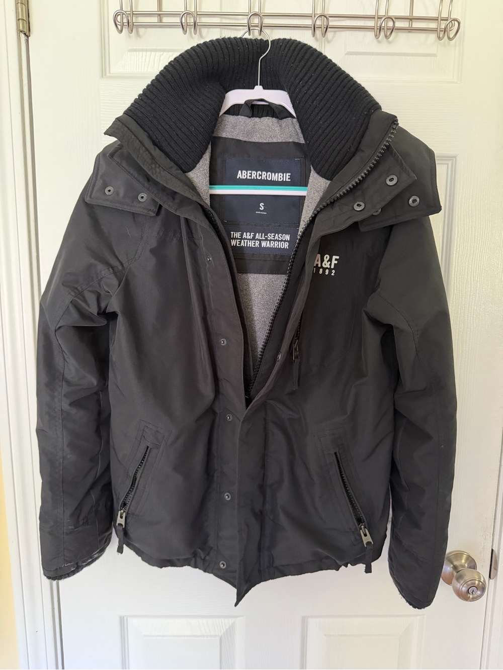 Abercrombie & Fitch Black All-Season Performance Jacket